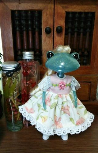 2558310_001.jpg
